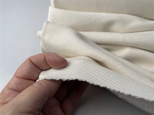 Sweat agtig - diagonal strikket og lækker i offwhite